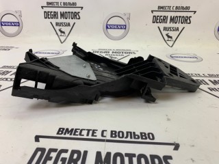 Кронштейн замка двери задний правый, ориг. номер 30784317, Volvo S60 2010-2013