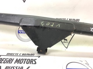 Распорка чашек передняя, ориг. номер 30671357, Volvo S60 2004-2010