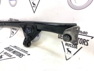Распорка чашек передняя, ориг. номер 30671357, Volvo S60 2004-2010