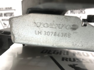 Кронштейн замка двери задний левый, ориг. номер 30784316, Volvo S60 2010-2013