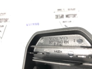 Заглушка салазки сиденья передняя правая, ориг. номер 30727860, Volvo S60 2010-2013