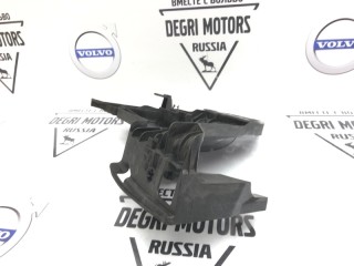 Кронштейн замка двери передний правый, ориг. номер 31301170, Volvo XC60 2008-2013
