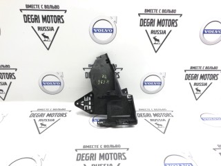Кронштейн замка двери передний правый, ориг. номер 30784315, Volvo S60 2010-2013