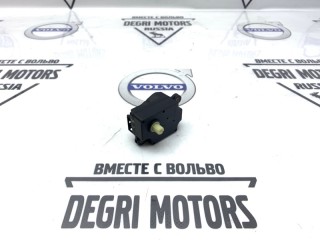 Моторчик заслонки печки VOLVO S80, 31101060
