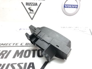 Кнопки руля правые, ориг. номер 8691664, VOLVO XC70 2000-2004