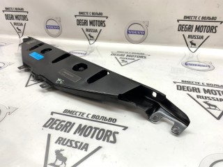 Панель передняя, ориг. номер 51647200689, BMW 523i F10 2009-2013