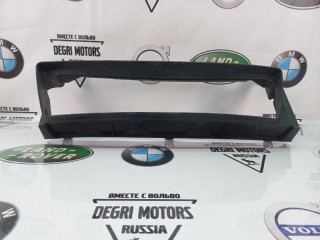 Воздуховод радиатора передний, ориг. номер 30678471, Volvo V50 2003-2007