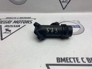 Фланец охлаждения, ориг. номер LR006797, Land Rover Range Rover L322 2002-2005