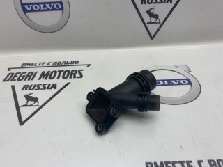 Фланец охлаждения, ориг. номер LR006797, Land Rover Range Rover L322 2002-2005