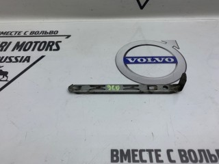Фиксатор фары, ориг. номер 8637181, Volvo XC90 2002-2006