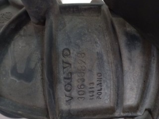 Патрубок воздушный, ориг. номер 30636828, Volvo V70 2000-2004