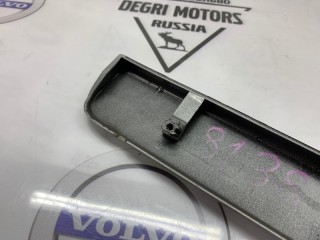 Молдинг двери задний левый, ориг. номер 39987323, Volvo V70 2004-2007