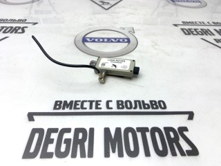 Усилитель антенны, ориг. номер XUO000040, Land Rover Range Rover L322 2005-2009