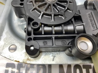 Стеклоподъемник передний правый, ориг. номер 30784577, Volvo XC90 2002-2006