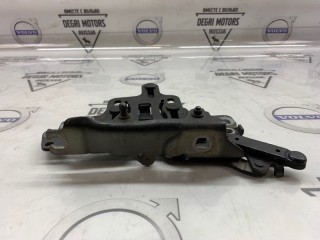 Петля капота передняя левая, ориг. номер 51237184435, BMW 523i F10 2009-2013