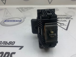 Ограничитель двери передний, ориг. номер BDH760022, Land Rover Range Rover L322 2005-2009
