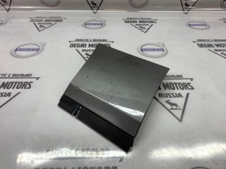 Молдинг крыла передний левый, ориг. номер DDC000032LML, Land Rover Range Rover L322 2005-2009