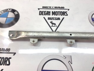 Распорка чашек передняя левая, ориг. номер 7210319, BMW X4 F26 2014-2018
