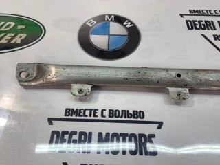 Распорка чашек передняя левая, ориг. номер 51617210319, BMW X3 F25 2014-2017