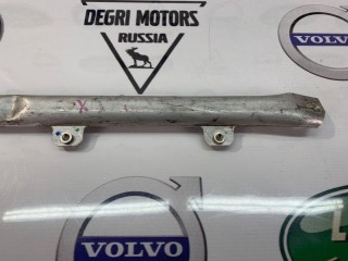 Распорка чашек передняя левая, ориг. номер 51617210319, BMW X3 F25 2014-2017