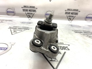 Опора двигателя правая, ориг. номер LR014113, Land Rover Range Rover Sport L494 2013-2017