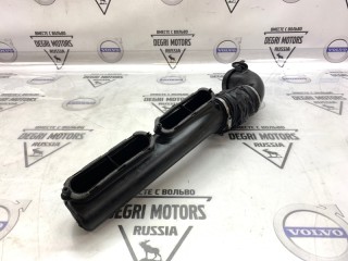 Патрубок воздушный правый, LR049313, Land Rover Range Rover Sport II