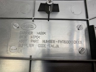 Накладка центральной консоли левая, ориг. номер FHT500110JMN, Land Rover Range Rover L322 2005-2009