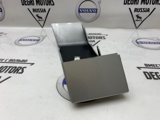 Накладка под задний фонарь задняя правая, ориг. номер 39871436, Volvo XC90 2006-2014