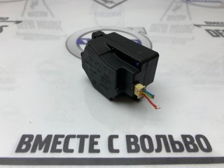 Моторчик заслонки печки, ориг. номер 8623355, Volvo XC90 2006-2014