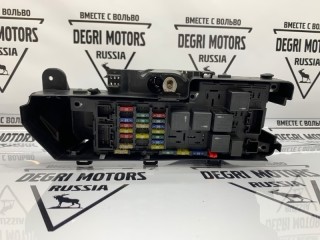 Блок предохранителей, ориг. номер 8637841, Volvo XC70 2000-2004