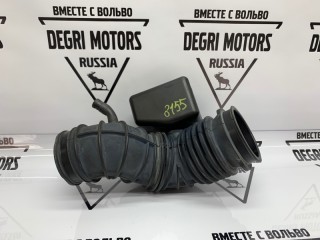 Патрубок воздушный, ориг. номер 30636828, Volvo V70 2000-2004