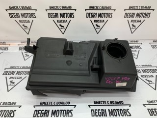 Корпус салонного фильтра, ориг. номер 30677718, Volvo V70 2007-2013