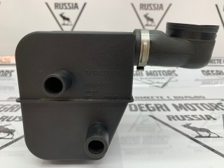 Бачок вентиляции картерных газов, ориг. номер 8692211, Volvo V70 2004-2007