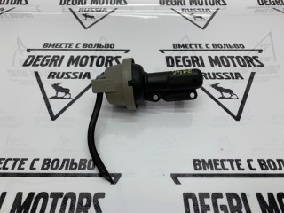 Клапан вакуумный, ориг. номер 31359880, Volvo V50 2007-2012