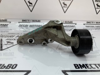 Кронштейн навесного, ориг. номер 31251745, Volvo XC60 2008-2013