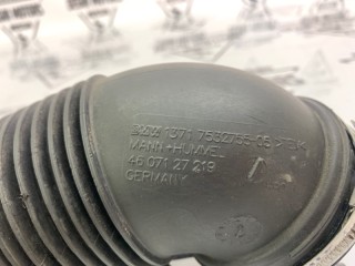 Патрубок воздушный, ориг. номер 13717532755, BMW 320i E91 2004-2008