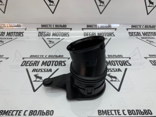 Патрубок воздушный, ориг. номер 13717521016, BMW 525i E61 2002-2007