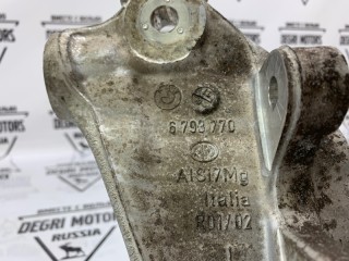 Кулак задний правый, ориг. номер 33326793770, BMW 523i F10 2009-2013