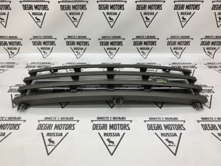 Решетка радиатора передняя, ориг. номер DHB000041LPO, Land Rover Range Rover L322 2002-2005