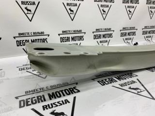 Усилитель бампера передний, ориг. номер 30791152, Volvo V70 2007-2013