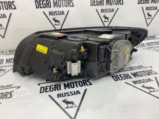 Фара правая, ориг. номер 32206145, Volvo V50 2007-2012