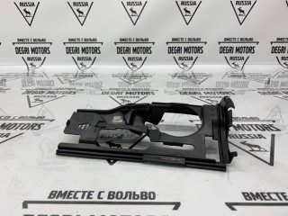 Дефлектор радиатора правый, ориг. номер 31353296, Volvo V60 2010-2013