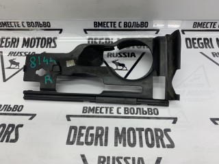 Дефлектор радиатора правый, ориг. номер 31214424, Volvo V70 2007-2013