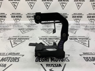 Кронштейн ГУР, ориг. номер 30680351, Volvo V50 2007-2012