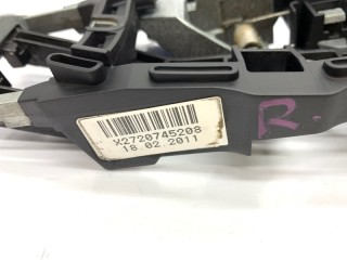 Кронштейн ручки двери передний правый, ориг. номер 51217265082, BMW 523i F10 2009-2013