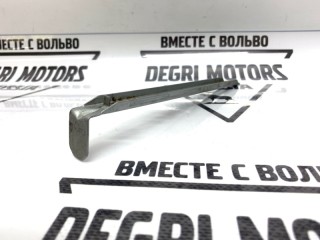 Фиксатор фары, ориг. номер 8637182, Volvo XC90 2002-2006