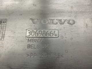 Обтекатель радиатора, ориг. номер 30698664, Volvo V70 2004-2007