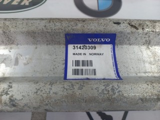 Усилитель бампера передний, ориг. номер 31420309, Volvo XC60 2008-2013
