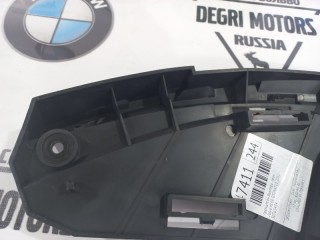 Кронштейн бампера правый, ориг. номер 30763434, Volvo XC60 2008-2013