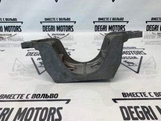 Кронштейн карданного вала, ориг. номер LR066317, Land Rover Range Rover Sport L494 2013-2017